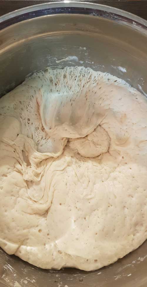 طرز تهیه نان فوکاچا